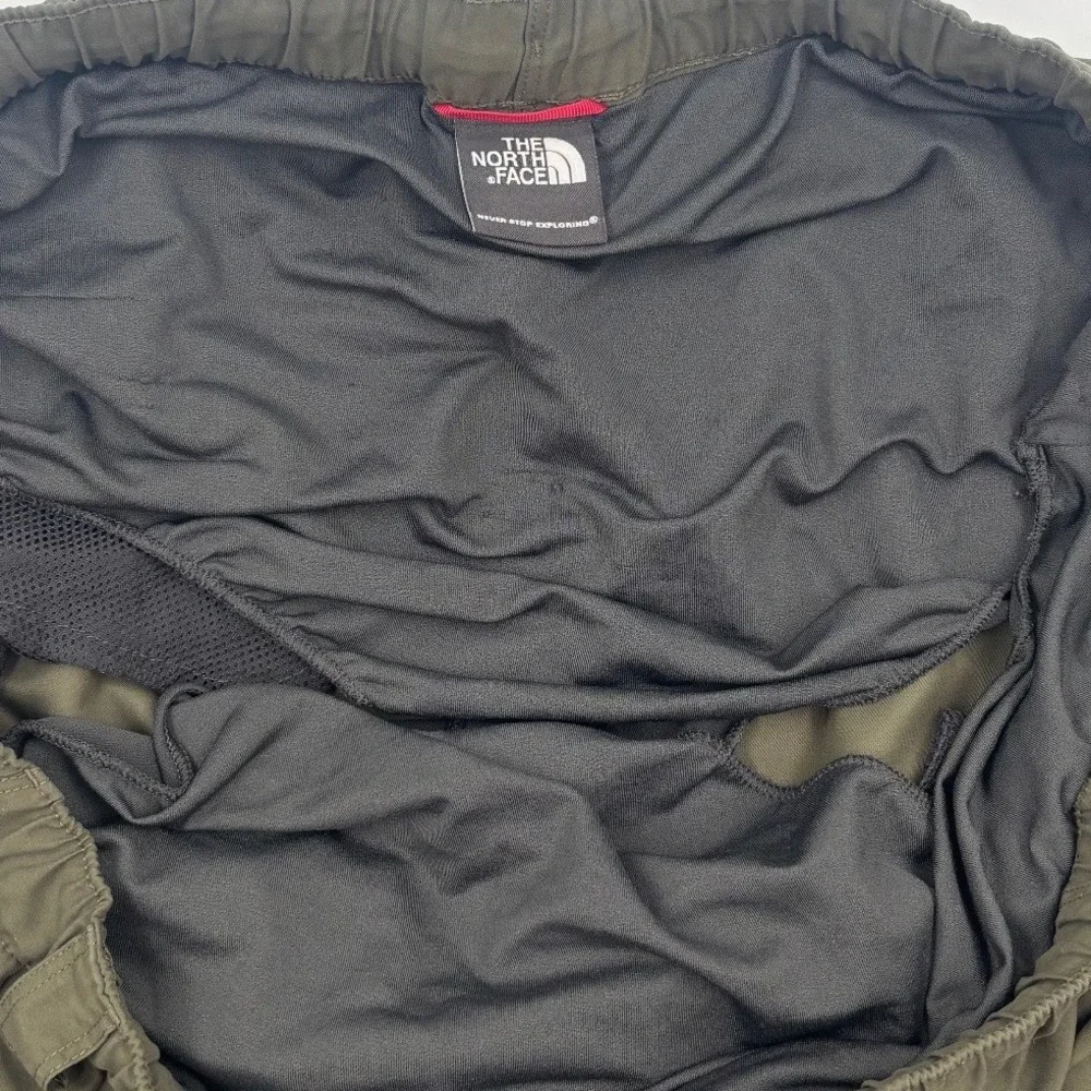 The North Face Men's‎ XXL Cargo Olive Green Belted Lined Hiking Outdoor Shorts